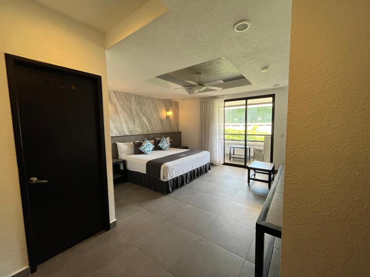 Hotel Mx Portal Maya ปลายาเดลการ์เมน ภายนอก รูปภาพ